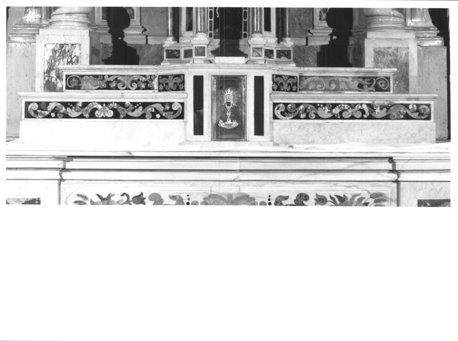 gradino d'altare - ambito veneto (fine/inizio secc. XVII/ XVIII)