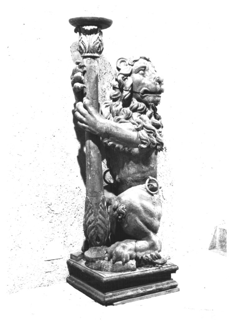 leone rampante (candelabro - a statua, serie) - ambito veneto (seconda metà sec. XVII)
