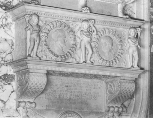 ritratto virile (rilievo) di Lombardo Tullio (bottega), Lombardo Pietro (bottega) (secc. XV/ XVI)