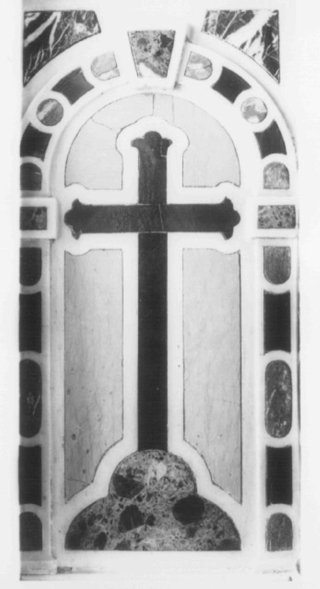 croce eretta sul Golgota (decorazione a intarsio) di Fasolato Agostino (sec. XVIII)
