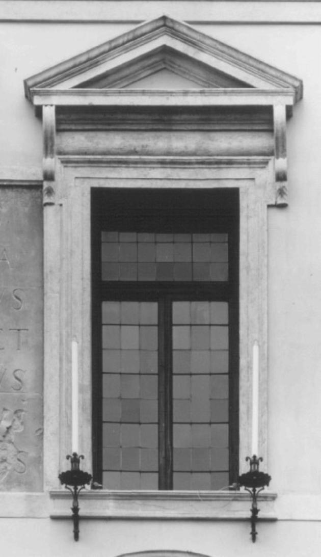 mostra di finestra di Moroni Andrea (attribuito), Scamozzi Vincenzo (attribuito) (secc. XVI/ XVII)