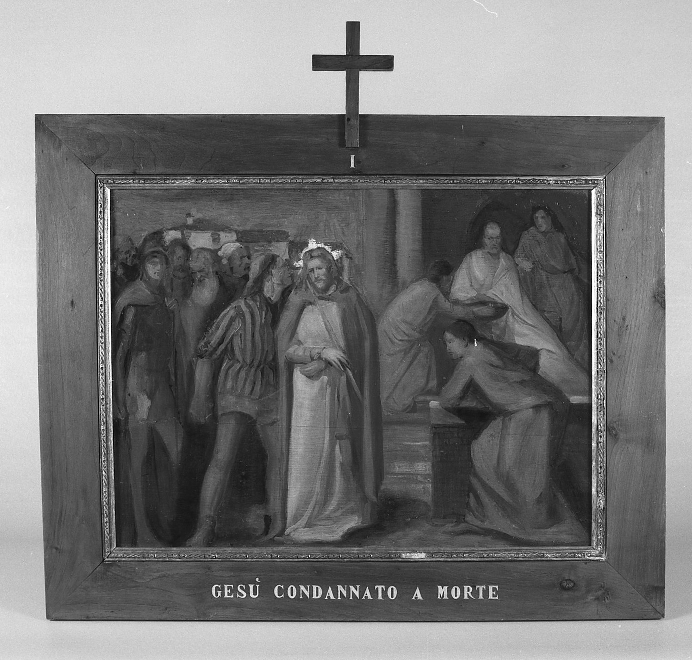 stazione I: Gesù condannato a morte (dipinto) di Tramontin Virgilio (sec. XX)
