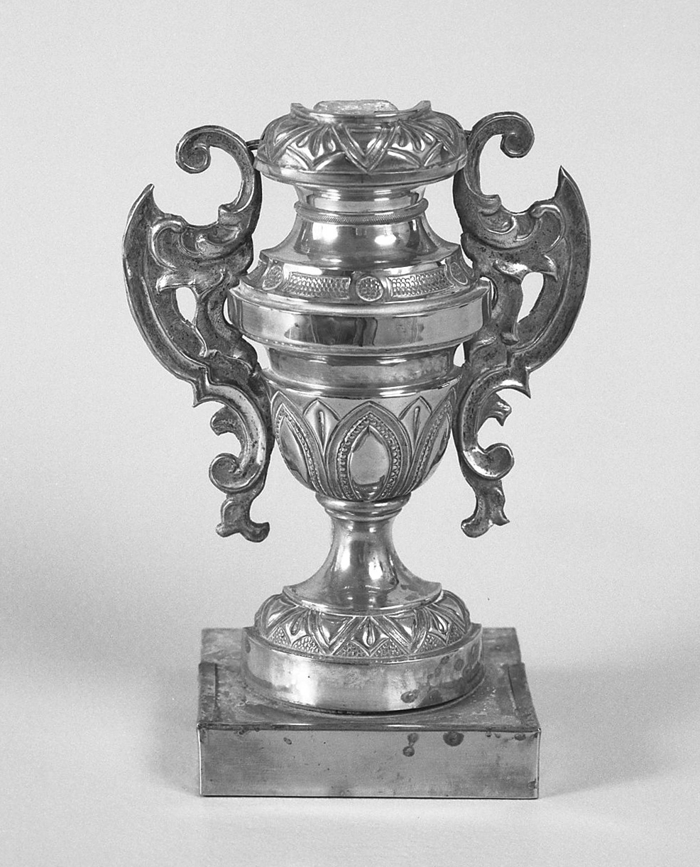 vaso d'altare con composizione floreale - ambito veneto (secc. XVIII/ XIX)