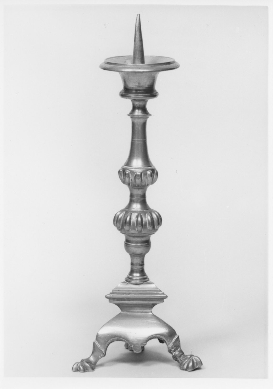 candeliere d'altare - ambito veneto (sec. XX)