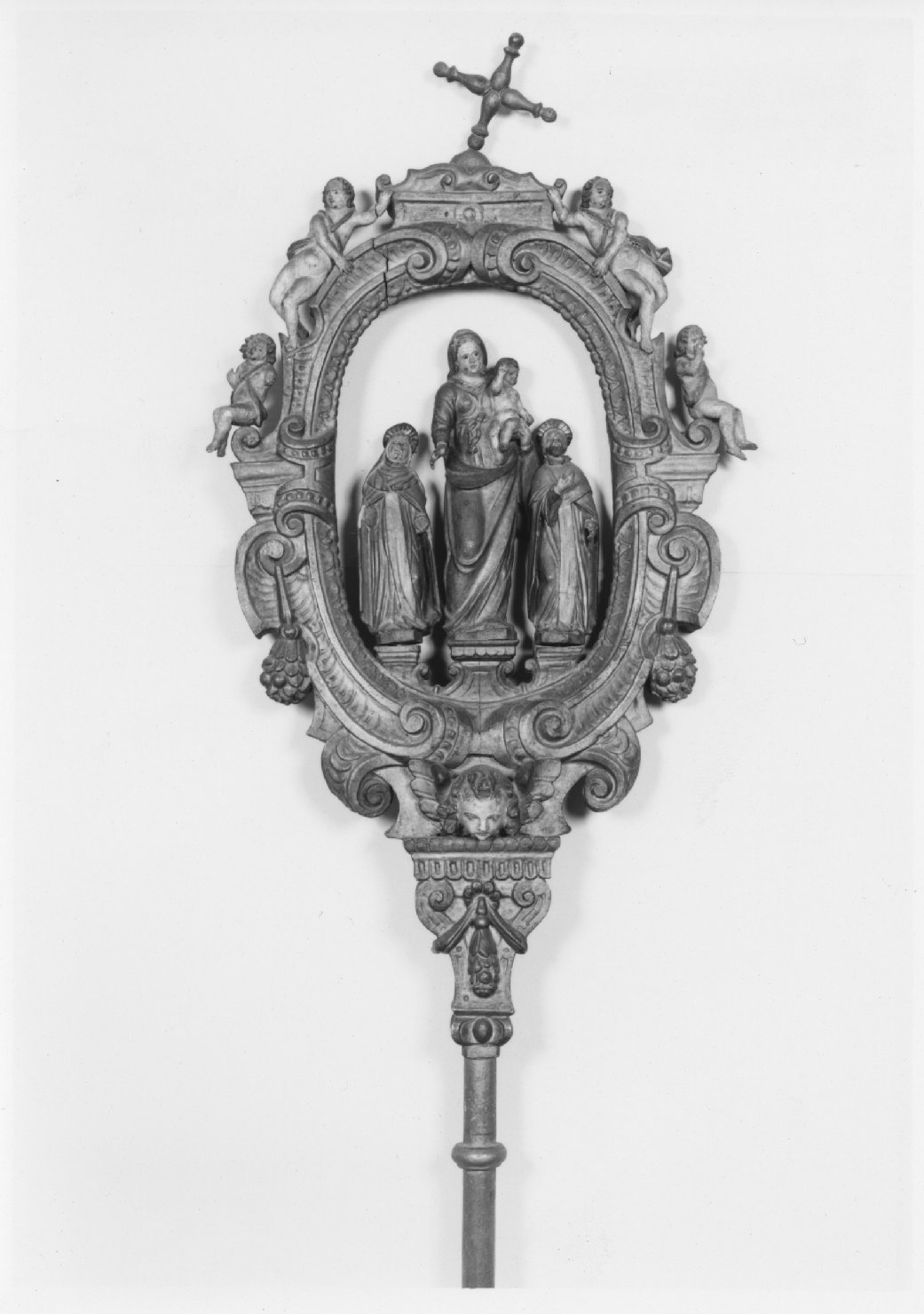 Madonna con Bambino, San Domenico e Santa Caterina da Siena (mazza processionale) - ambito veneto (sec. XVIII)