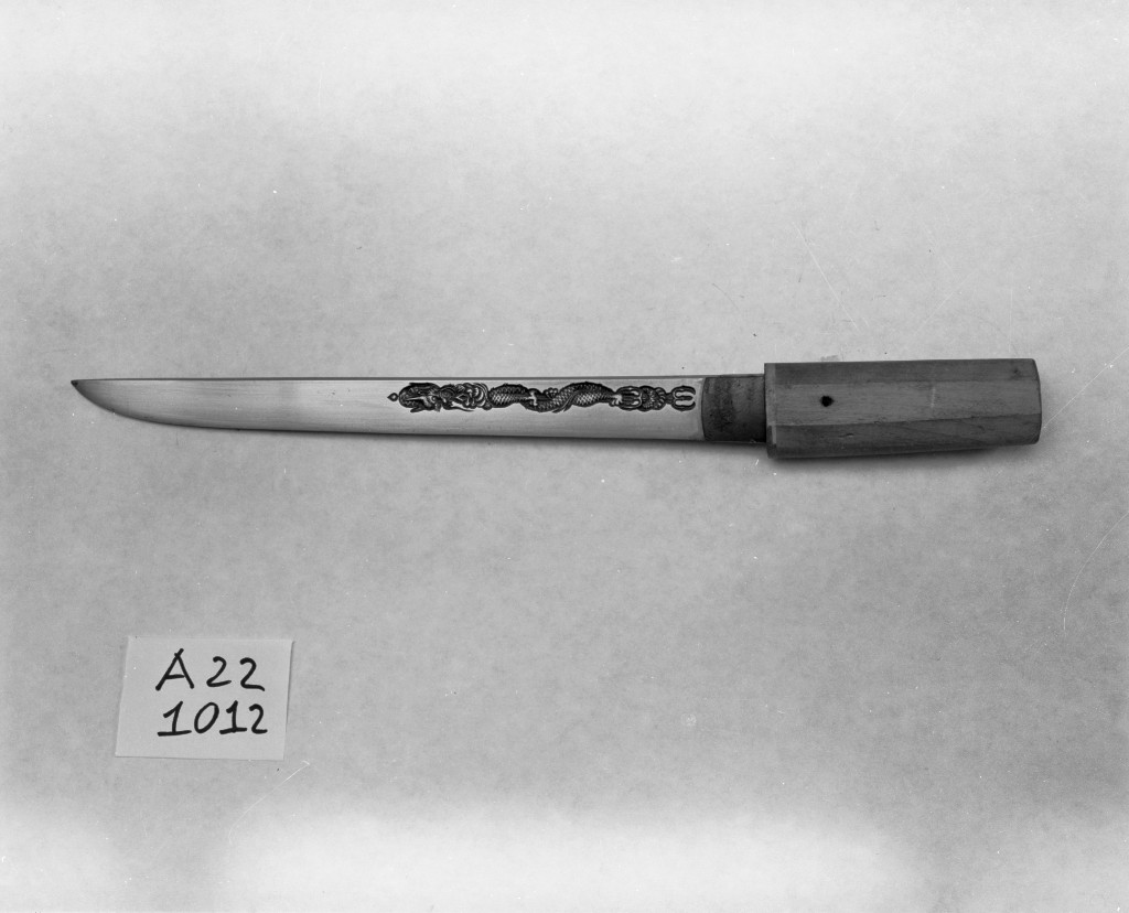 pugnale, opera isolata di Tadayoshi (sec. XIX)