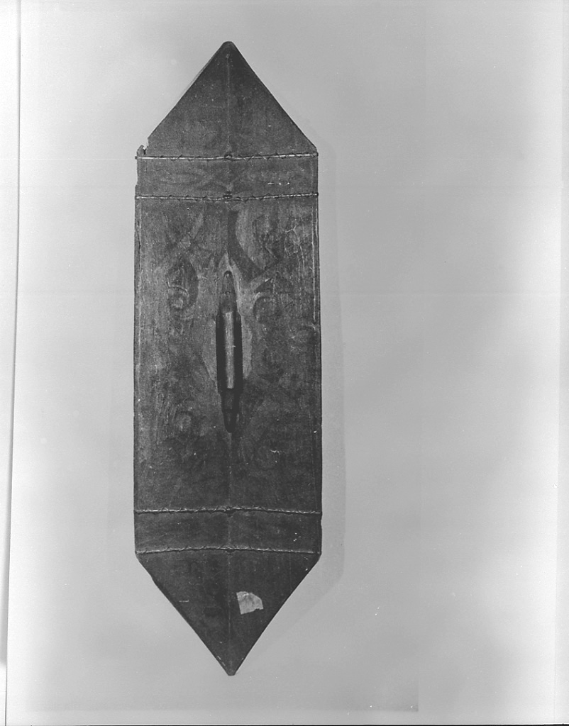 elementi decorativi antropomorfi (scudo, insieme) - manifattura indonesiana (sec. XIX)