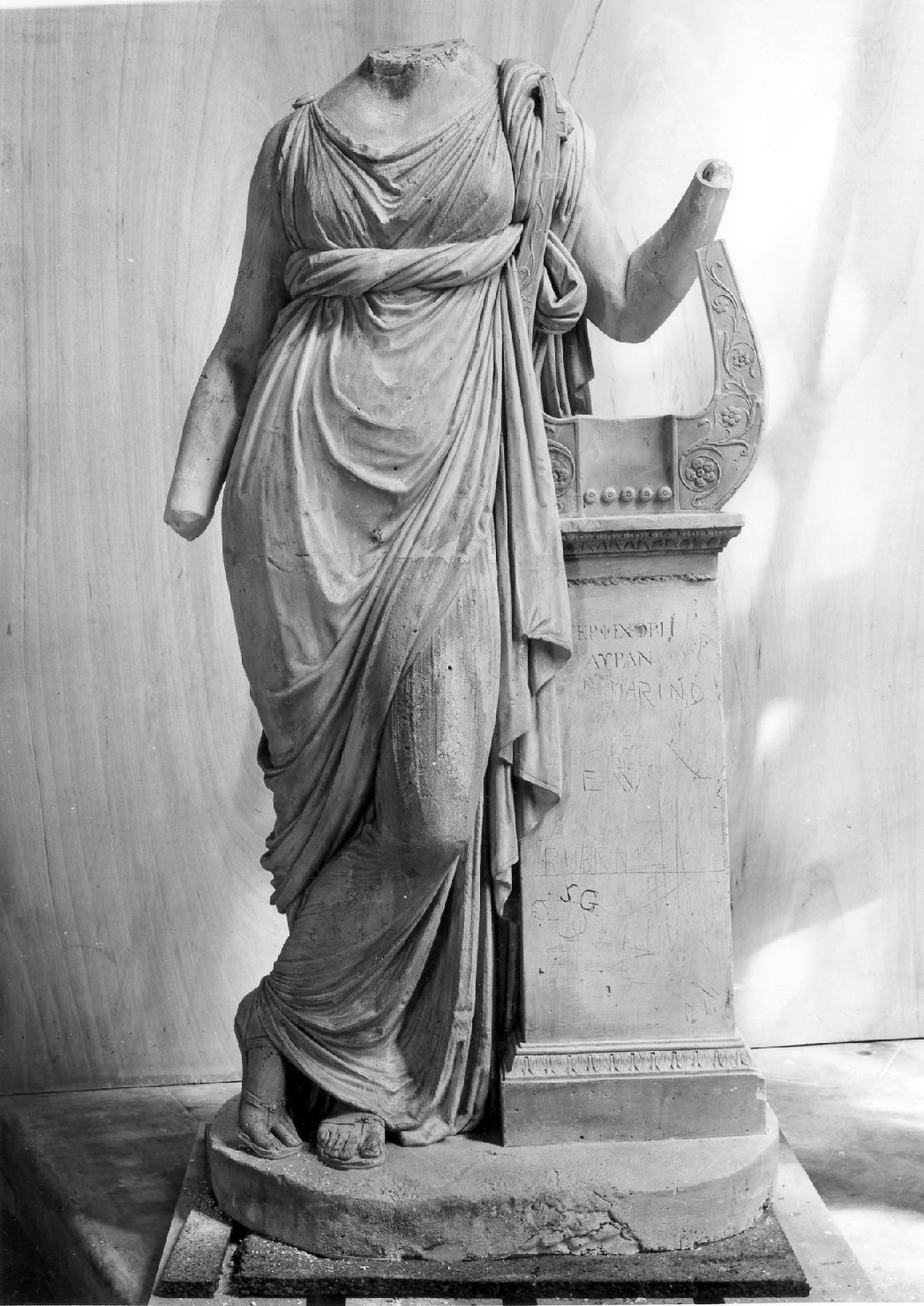Tersicore, figura femminile (statua, opera isolata) di Canova Antonio (secc. XVIII/ XIX)