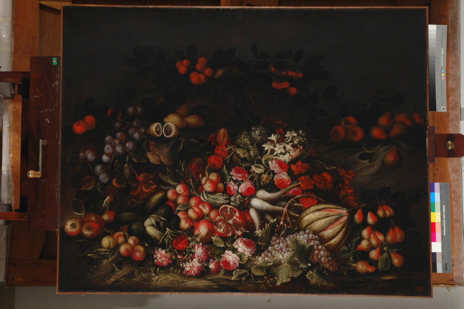natura morta con fiori e frutta, natura morta (dipinto, opera isolata) - ambito napoletano (seconda metà sec. XVII)