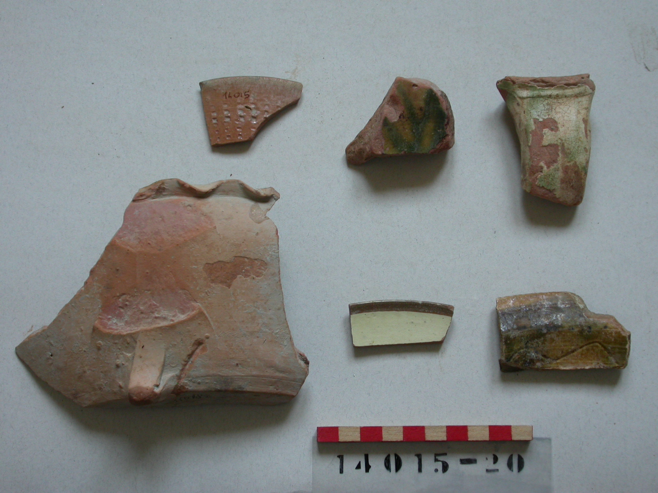 piatto, frammento - ambito bizantino (secc. XII/ XIII)