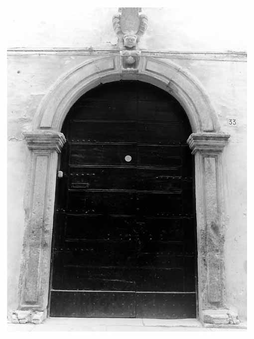 portale di Pini Enrico, fra', Adducario Tommaso, Antolino Paolo, Marcaniello Nicola (sec. XVIII)