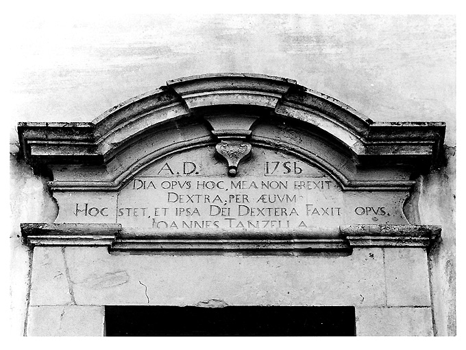 archivolto di finestra - ambito Italia meridionale (sec. XVIII)