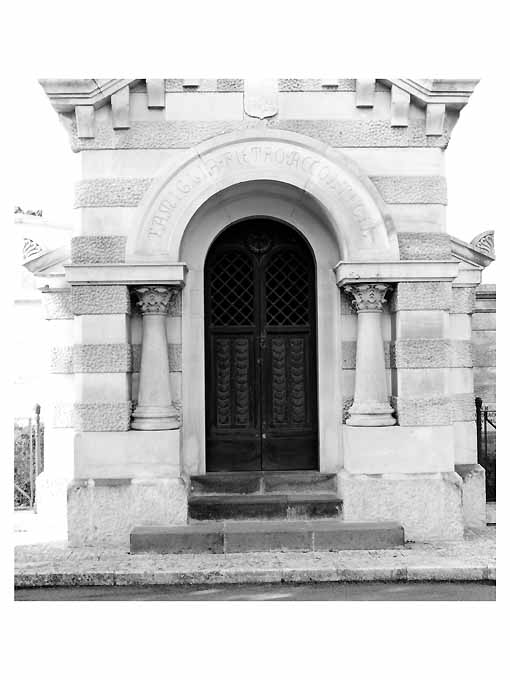 portale, opera isolata - ambito Italia meridionale (primo quarto sec. XX)