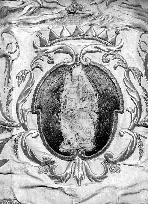 Santa Maria della Colonna, Madonna con Bambino (emblema) di Alleva Francesco (sec. XIX)