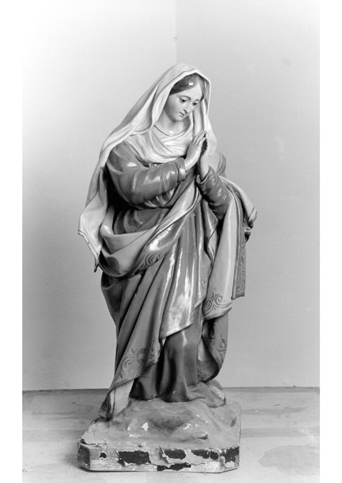 Madonna orante (statua da presepio, elemento d'insieme) - ambito leccese (prima metà sec. XX)