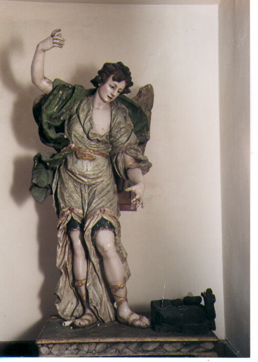 San Michele Arcangelo combatte il drago (statua) - ambito napoletano (primo quarto sec. XVIII)