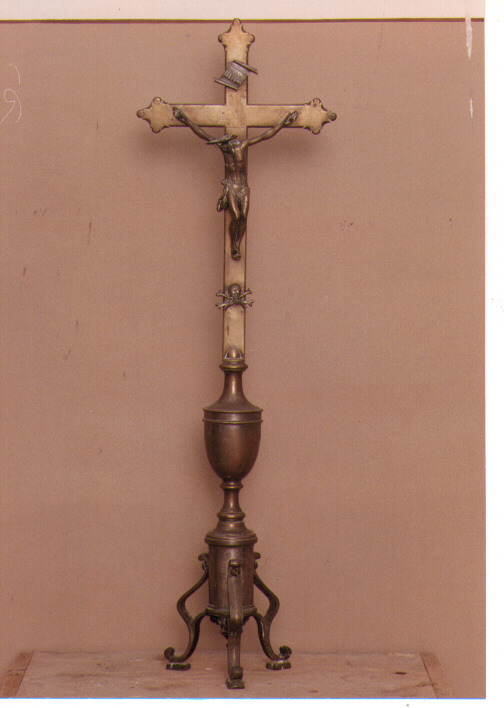 croce d'altare - ambito Italia meridionale (seconda metà sec. XVIII)