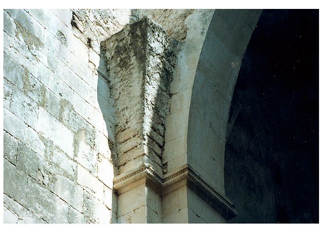 cornice architettonica, serie - ambito cistercense (sec. XIII)