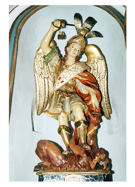 San Michele Arcangelo schiaccia il demonio (statua) - ambito Italia meridionale (sec. XVIII)