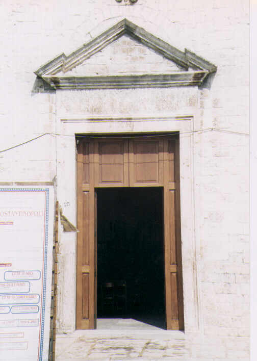 portale - ambito pugliese (sec. XVII)