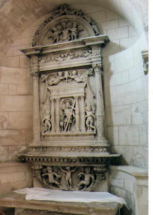 Cristo risorto (edicola del Sacramento) di Pogheso Francesco da Putignano (sec. XVI)