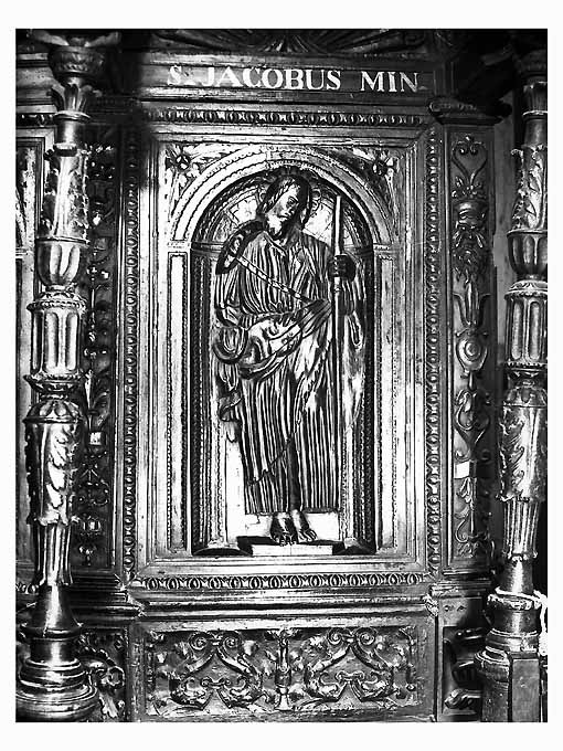 San Giacomo il Minore (pannello di stallo di coro) di Fanello Candilera de, Marzano Teodoro, Bonafede Colantonio (sec. XVI)