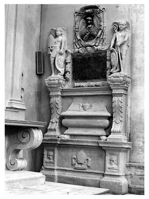 monumento funebre - ambito pugliese (sec. XVII)