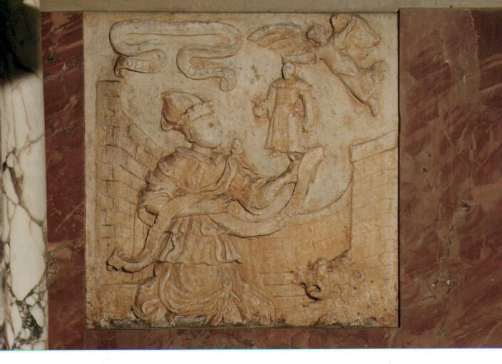 Abacuc trasportato dall'angelo porta il cibo a Daniele nella fossa dei leoni (formella) - ambito Italia meridionale (ultimo quarto sec. XVI)