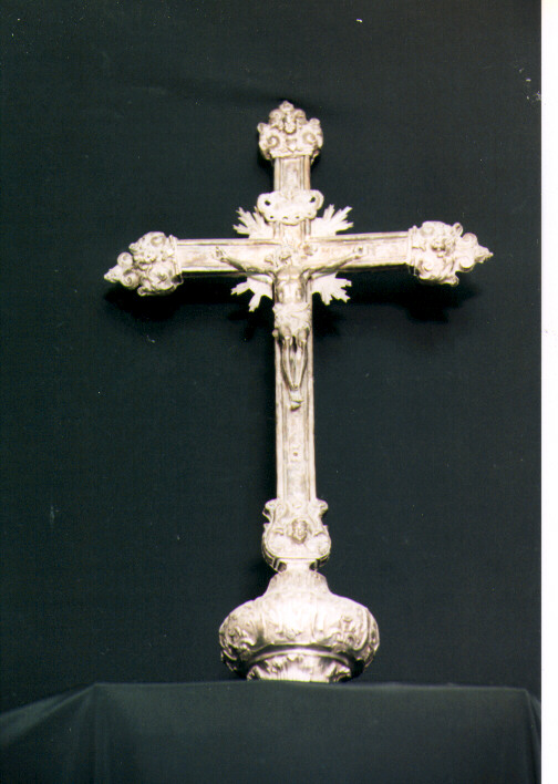 croce processionale - manifattura napoletana (sec. XVIII)