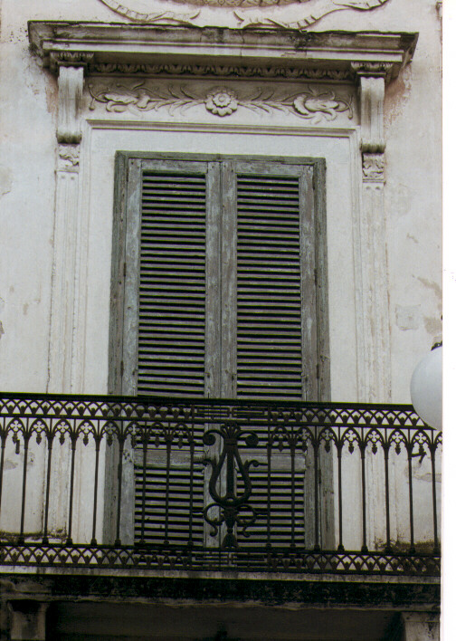 mostra di finestra - ambito Italia meridionale (ultimo quarto sec. XIX)