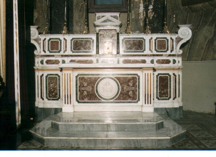 altare maggiore - ambito Italia meridionale (ultimo quarto sec. XIX)