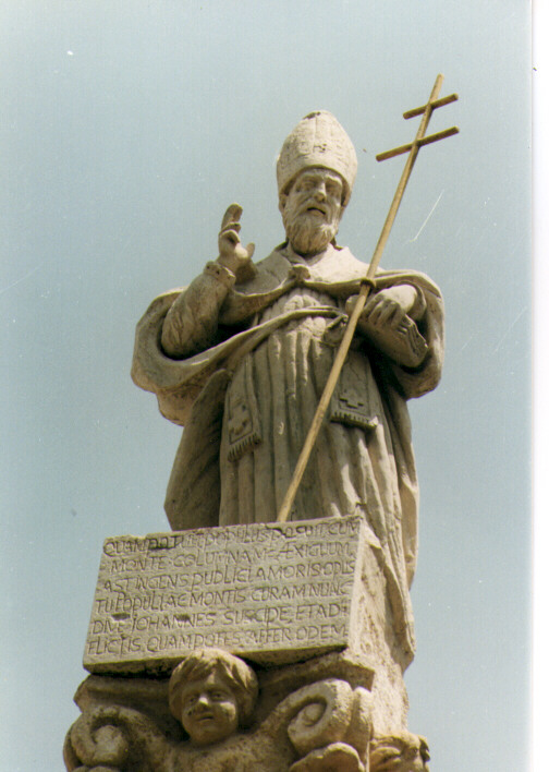 San Giovanni Evangelista elemosiniere, San Giovanni Evangelista (statua) - ambito salentino (sec. XVIII)