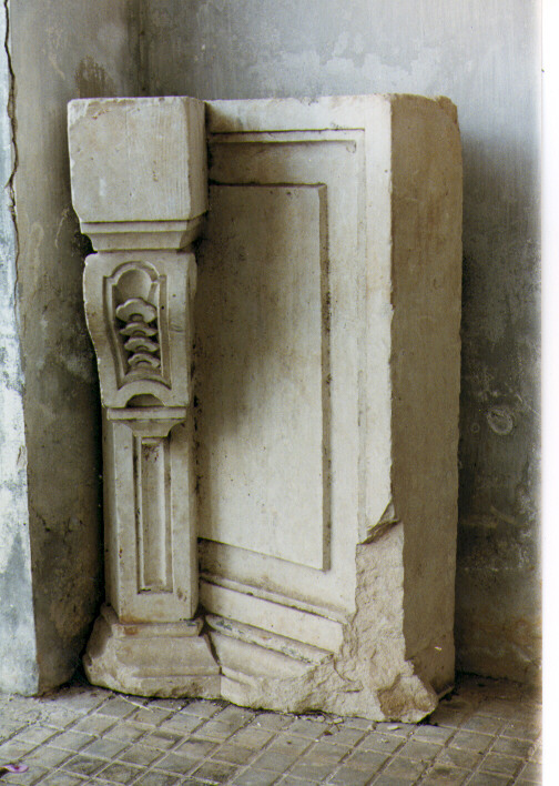altare, frammento - ambito salentino (inizio sec. XIX)