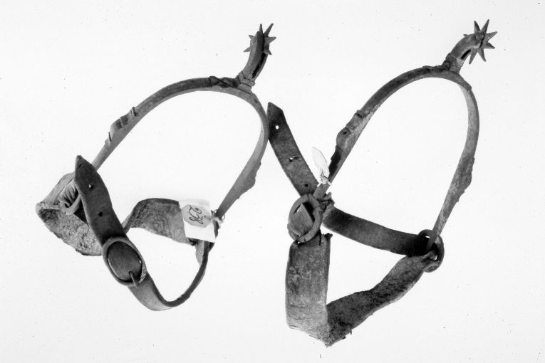 sperone, coppia - manifattura Italia settentrionale (sec. XVIII)