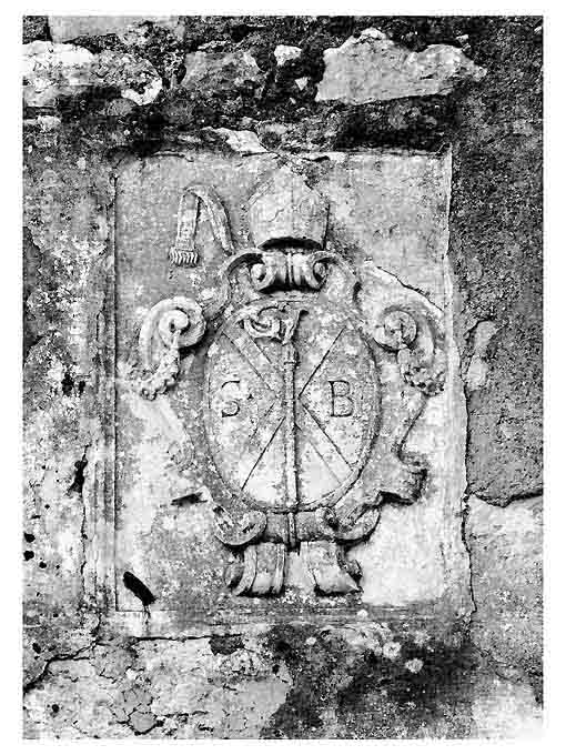 Stemma del monastero di san Benedetto (rilievo) - ambito pugliese (fine/inizio secc. XVII/ XVIII)