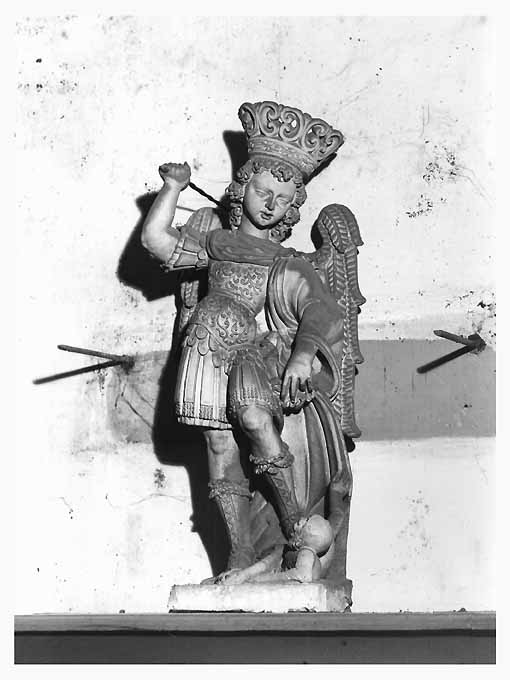 San Michele Arcangelo combatte Satana (statua) - ambito pugliese (sec. XVIII)