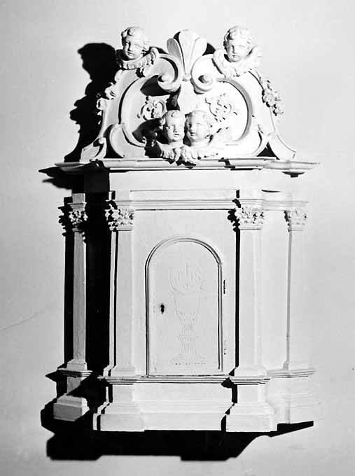 tabernacolo - a tempietto - produzione Italia meridionale (sec. XVIII)