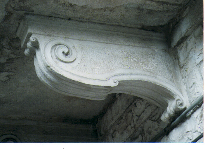 mensola architettonica, serie - ambito Italia meridionale (fine sec. XVIII)