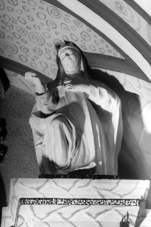 Santa regina domenicana non identificata (scultura) - ambito Italia meridionale (sec. XVII)