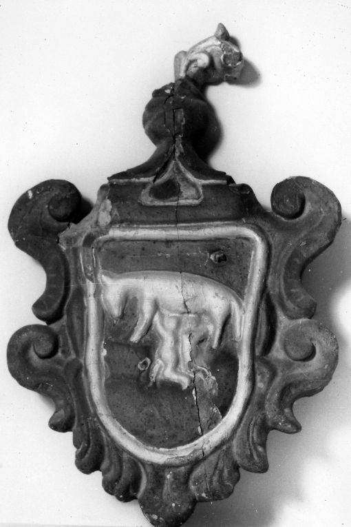 stemma comunale (rilievo) - ambito Italia meridionale (sec. XVIII)