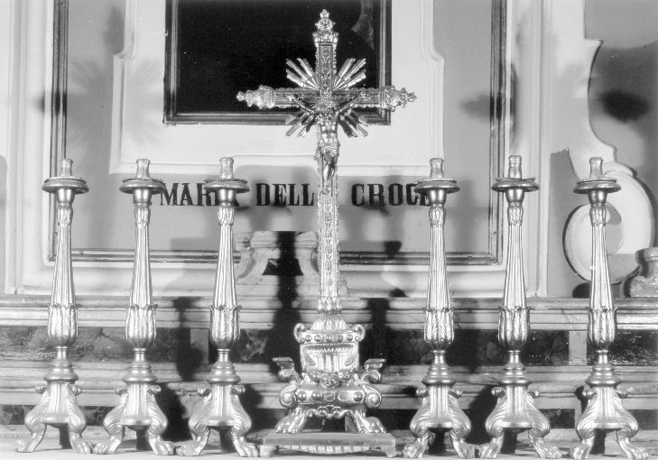 croce d'altare - manifattura pugliese (seconda metà sec. XVIII)