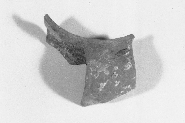 brocca, frammento - produzione apulo-lucana (sec. XIII)
