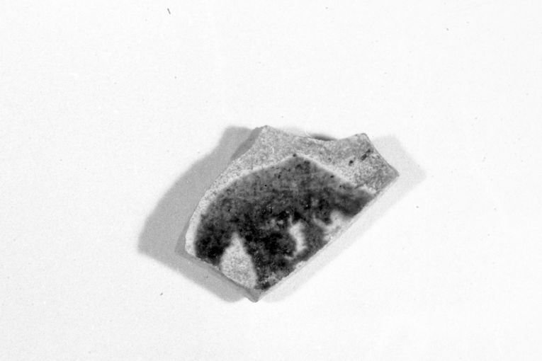 Medaglione (ciotola, frammento) - produzione apulo-lucana (inizio sec. XIII)