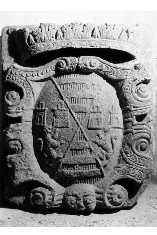 Arme gentilizia Torres (rilievo) - produzione pugliese (sec. XVII)