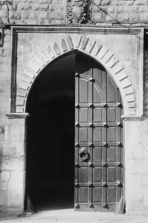 portale - ambito napoletano (primo quarto sec. XV)