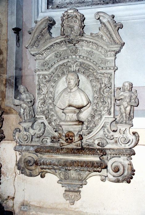 ritratto del vescovo Farelli Filippo (catafalco) - ambito pugliese (sec. XVII)