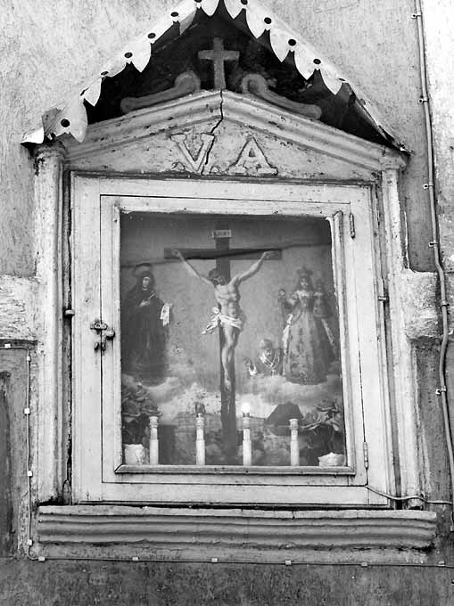 Cristo crocifisso con anime purganti, Madonna Addolorata, Madonna del Rosario con Bambino, san Nicola (dipinto) di Dentamaro Vito (attribuito) (sec. XIX)