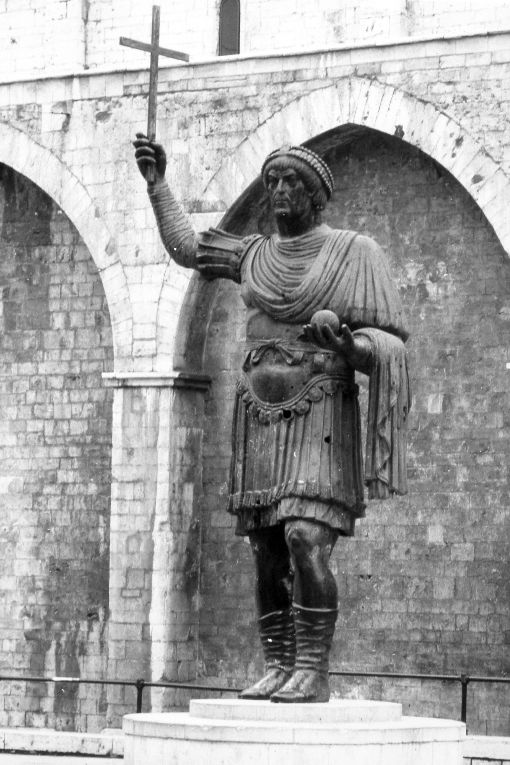 Imperatore Bizantino (statua) - ambito bizantino (secc. IV/ V)
