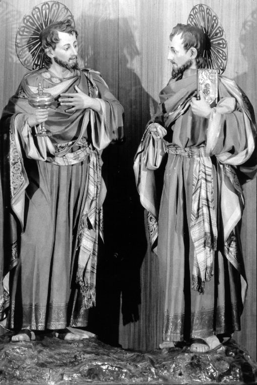 Santi Cosimo e Damiano (gruppo scultoreo) di Caretta Raffaele (inizio sec. XX)