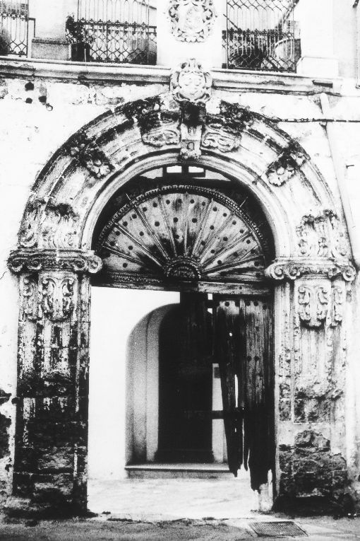 portale, opera isolata - ambito salentino (sec. XVIII)